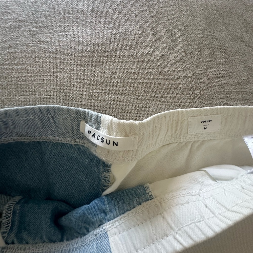 PacSun Blue and Cream white Color Block Men's denim Shorts - Picture 3 of 4